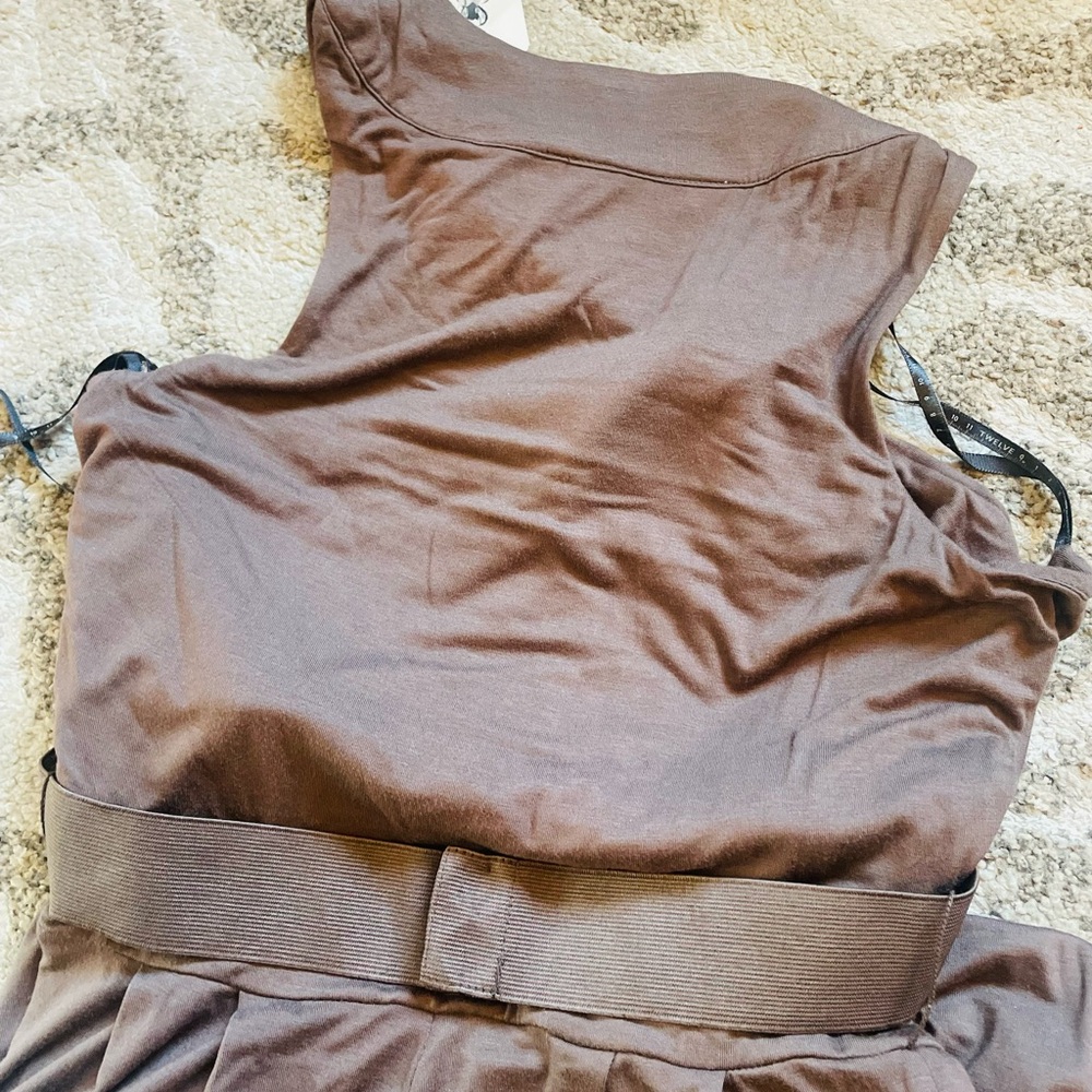 Twelve by Twelve Brown Jumpsuit with Wide-Leg Silhouette - Picture 5 of 8